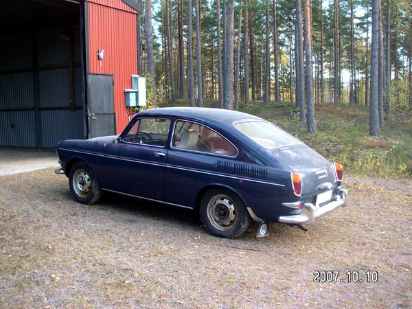 http://www.boxerville.se/forum_posts/vw_fore_efter/fastback_69/fore.jpg